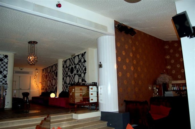 Bar_Bedroom__1_.jpg_685