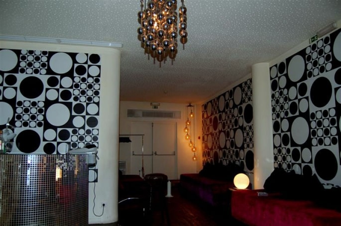 Bar_Bedroom__3_.jpg_685