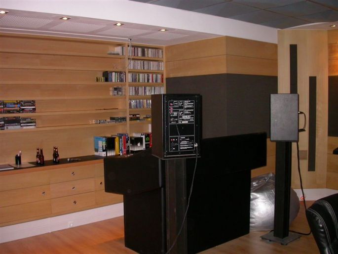 DJ_Pete_tha_Zouk_1.JPG_685
